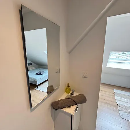 Soh Rent 2 Tv- Wifi Proche Gare Holiday home Strasbourg