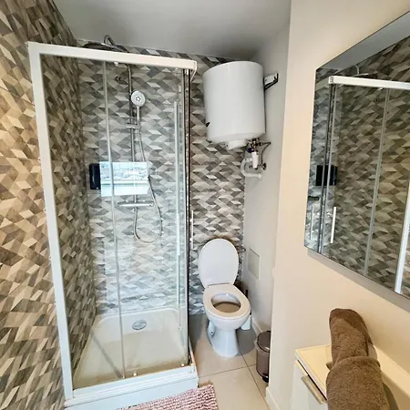 Holiday home Soh Rent 2 Tv- Wifi Proche Gare *