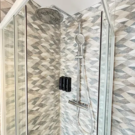 Soh Rent 2 Tv- Wifi Proche Gare * ستراسبورغ